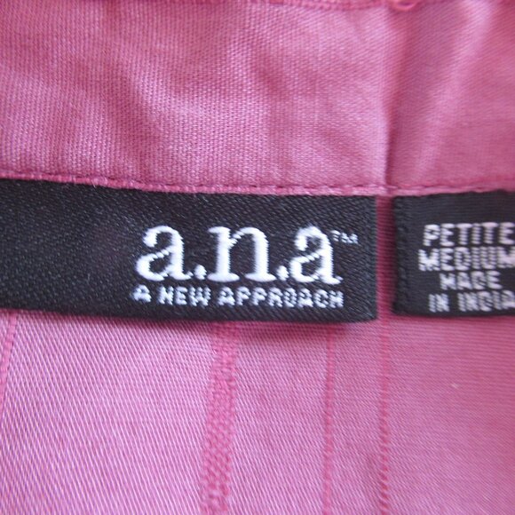 a.n.a. A New Approach top PM purple button front cap sleeves - Picture 5 of 5